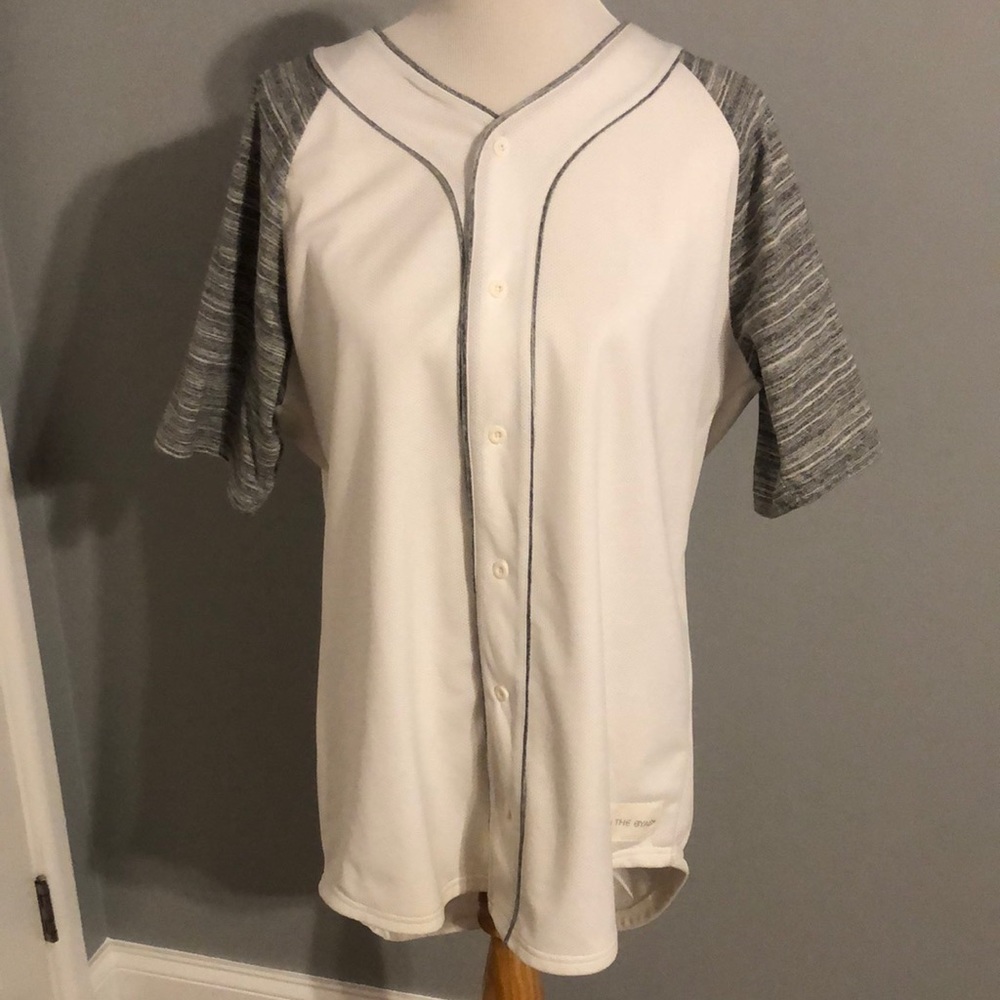 On The Byas Men’s Button Up Jersey